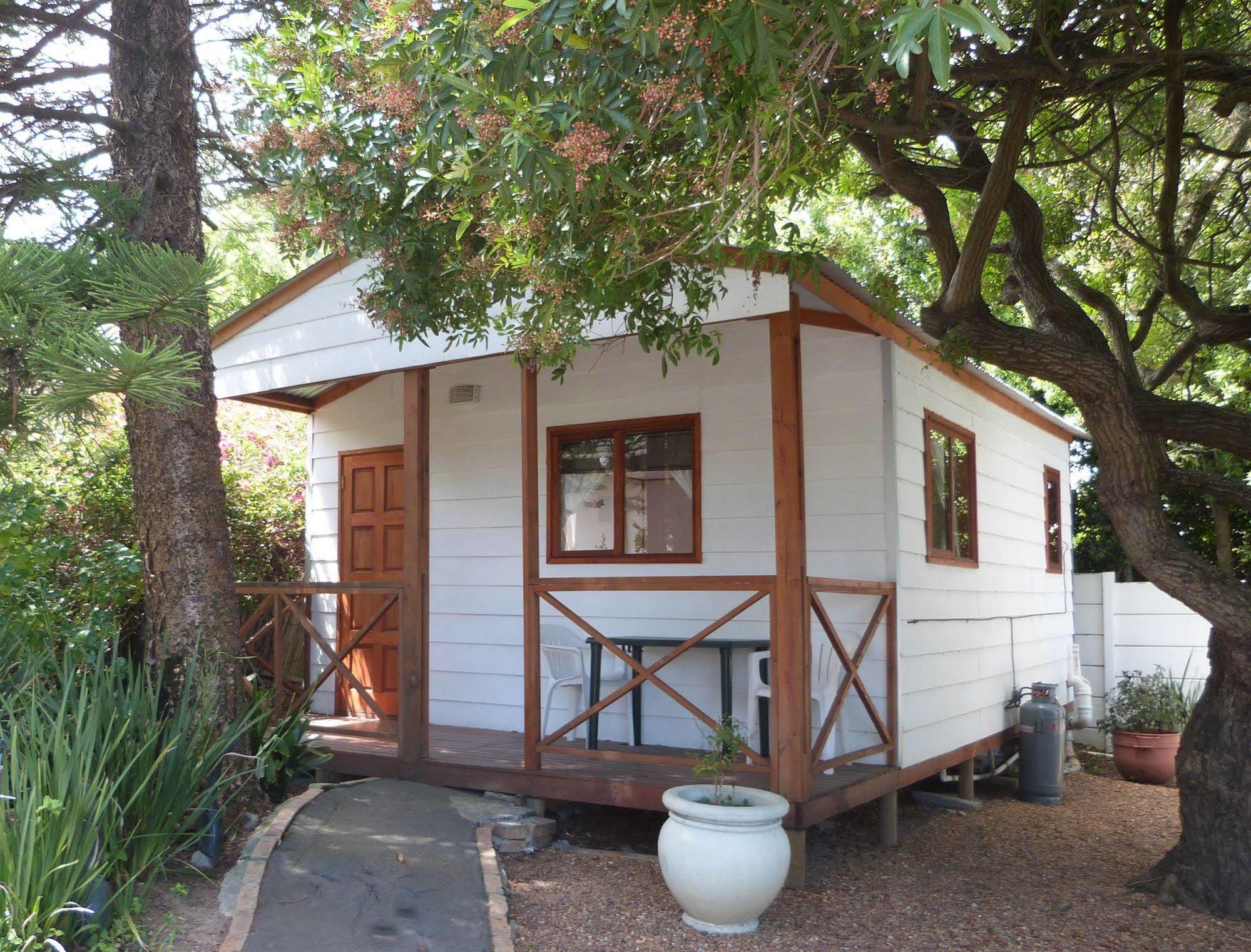 Penny Lane Lodge Somerset West Exterior photo